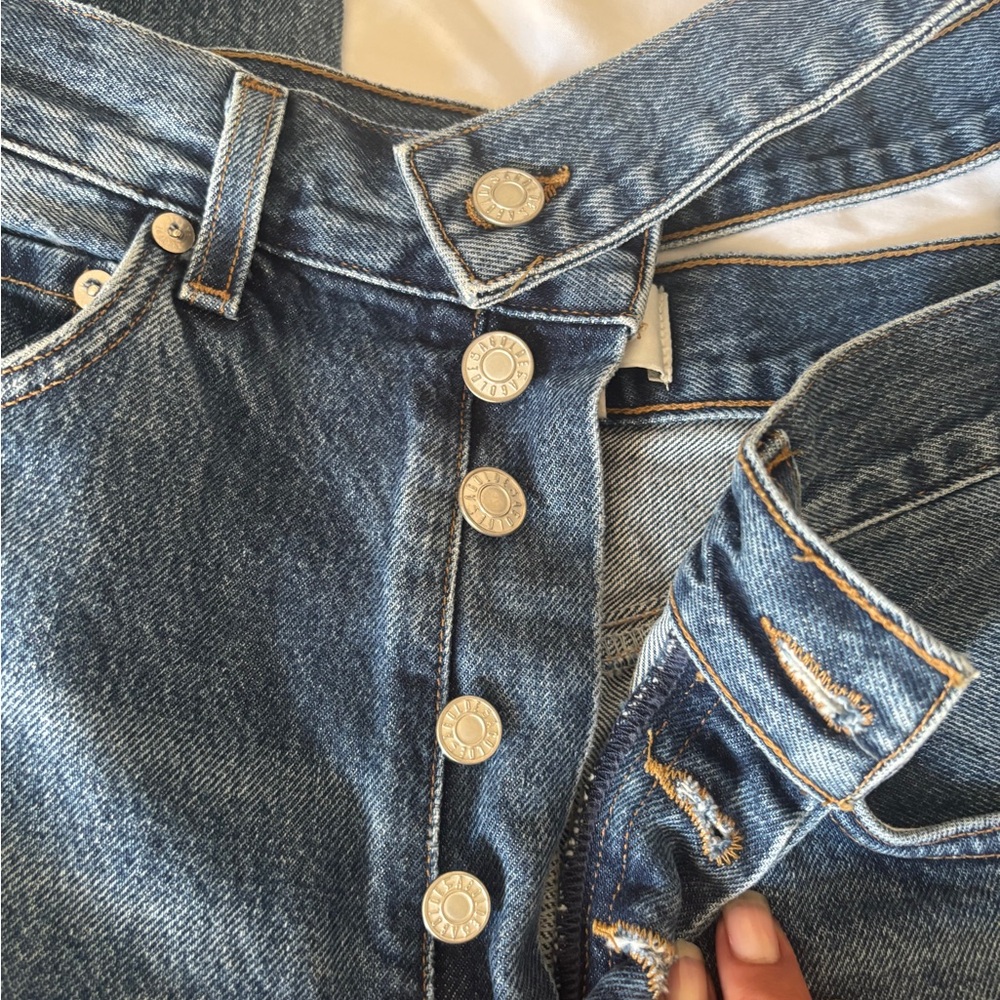 Agolde Women's Straight Leg Blue Jeans like new - Picture 3 of 11